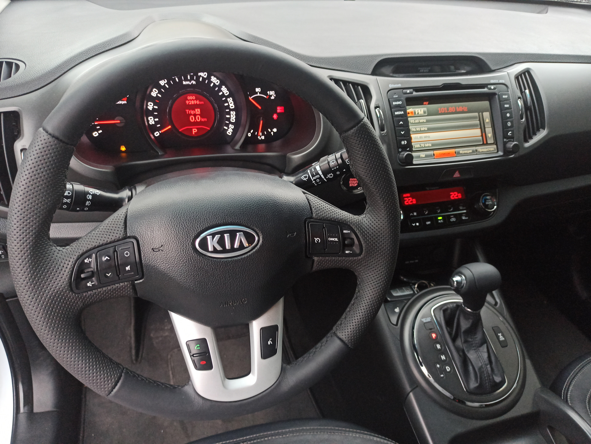 Kia Sportage 2012 руль