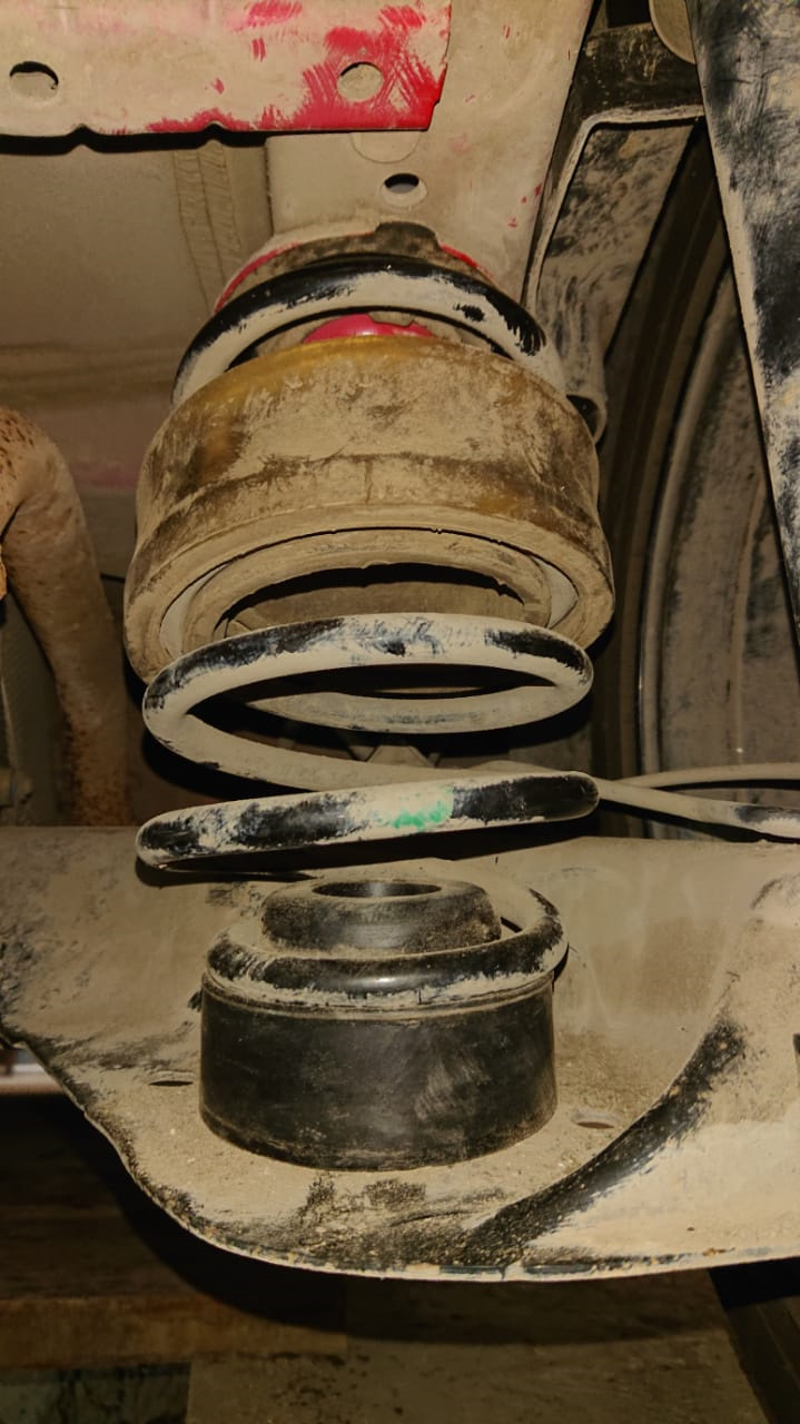 Колесные проставки рено меган 2. Что такое дорожный просвет автомобиля. Проставки lift 4 inches kembara terios. Проставки для увеличения клиренса ваз 2110 передние. Проставки пружин бмв е39.