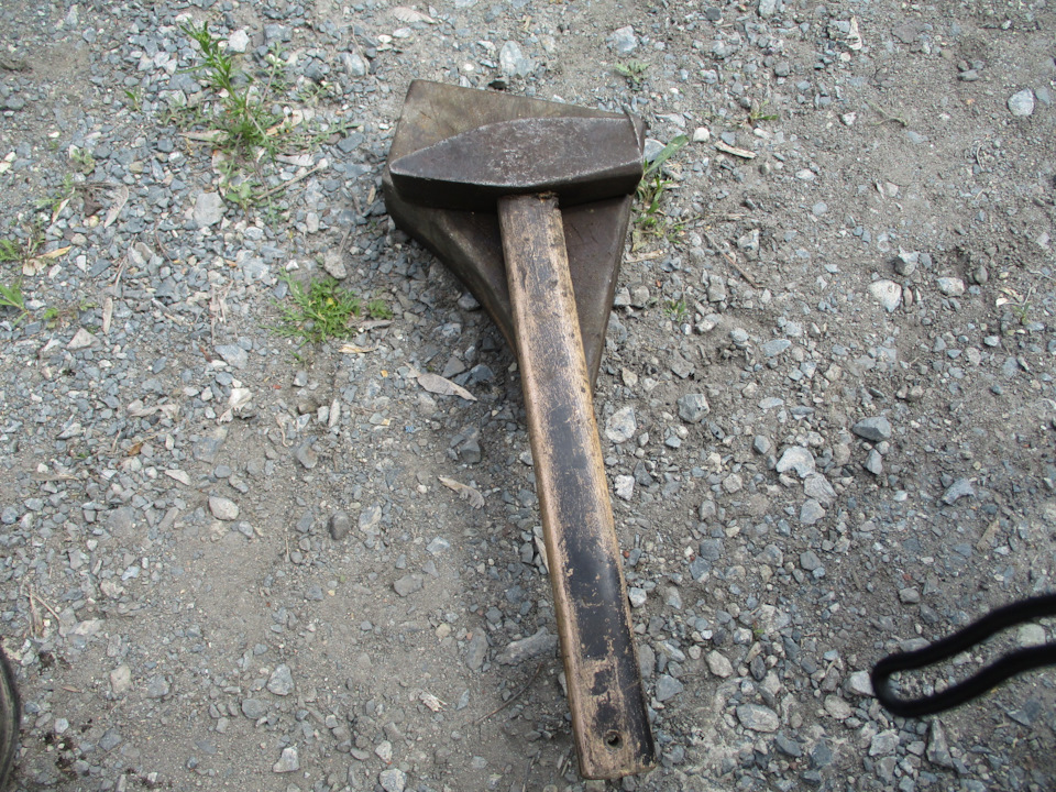 тяжёлый молоток — Lada 21061