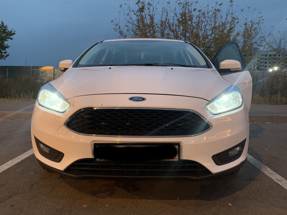 Замена лампочек габаритов на белые Philips T10 6000K — DRIVE2