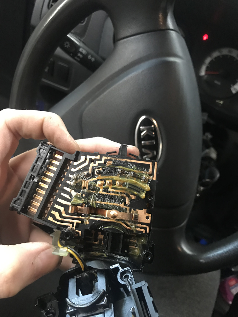 Ремонт переключателя дворников — KIA Picanto (1G), 1 л., 2009 года ...