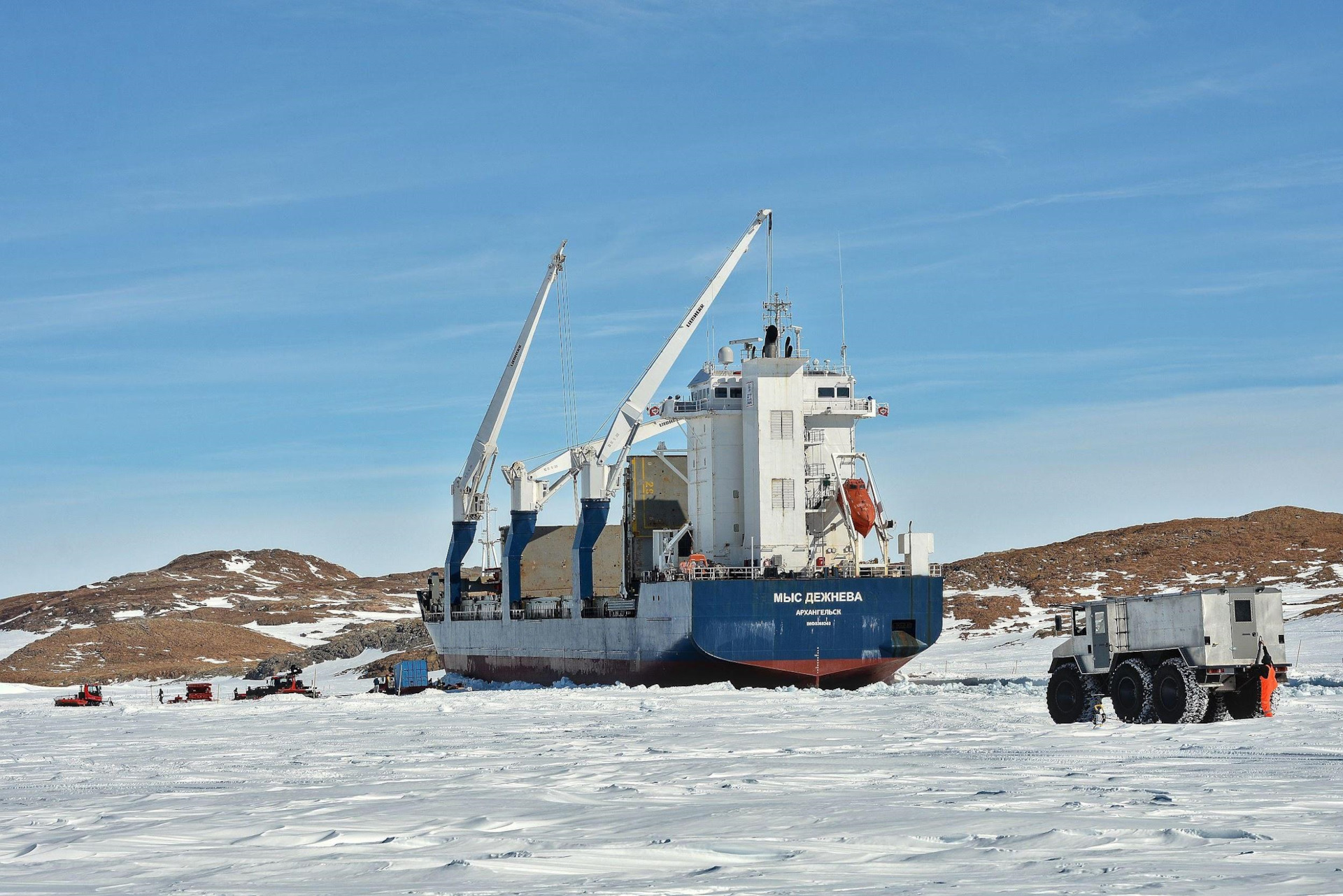 На «Восток»! «Бурлаки» покоряют Антарктиду — Вездеход Бурлак, 2,8 л ...