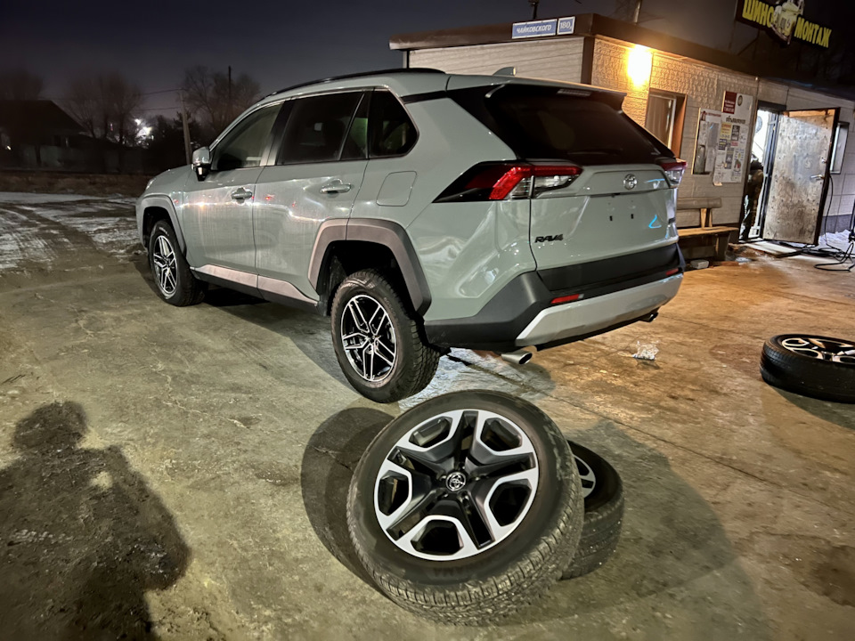 Диски R17 Tech-line Neo 711 BSD на Rav4 — Toyota RAV4 (5G), 2 л, 2019 ...