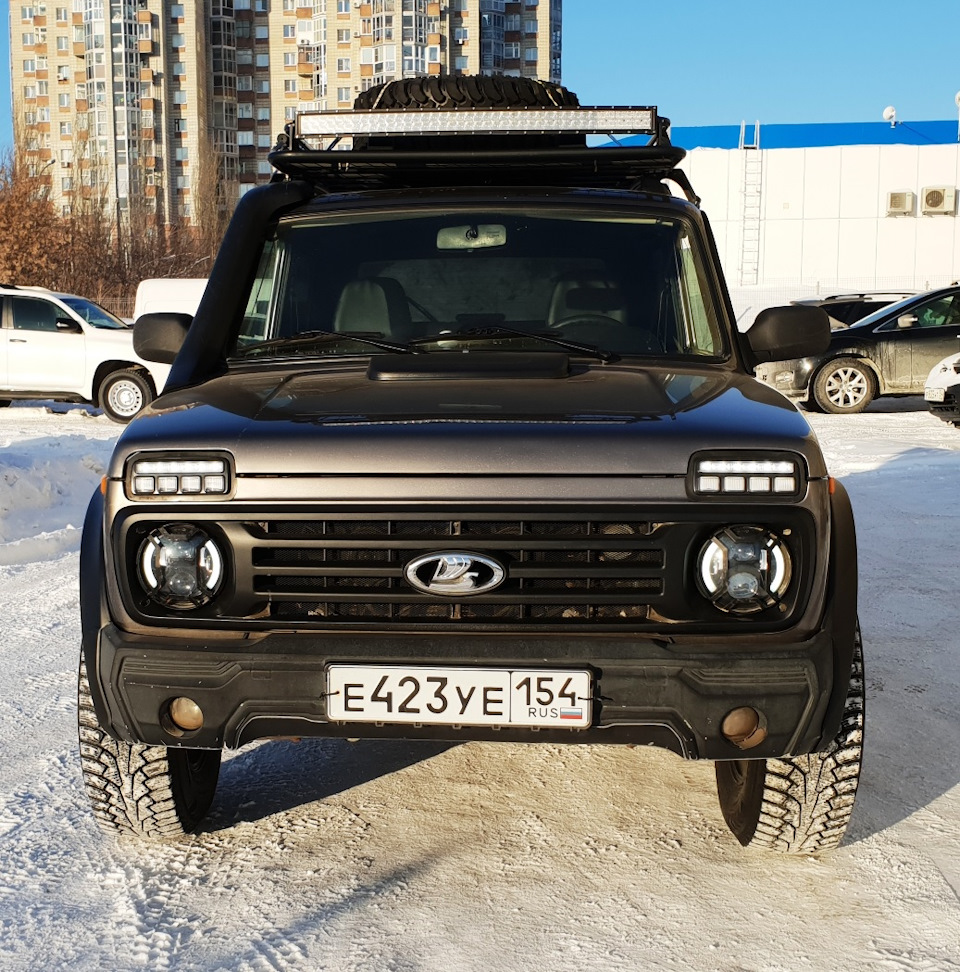 Год с Нива Бронто, отзыв Азия авто, Покупка УАЗ Hunter, Обзор поломок,  Лизинг — Lada 4x4 3D, 1,7 л, 2017 года | видео | DRIVE2