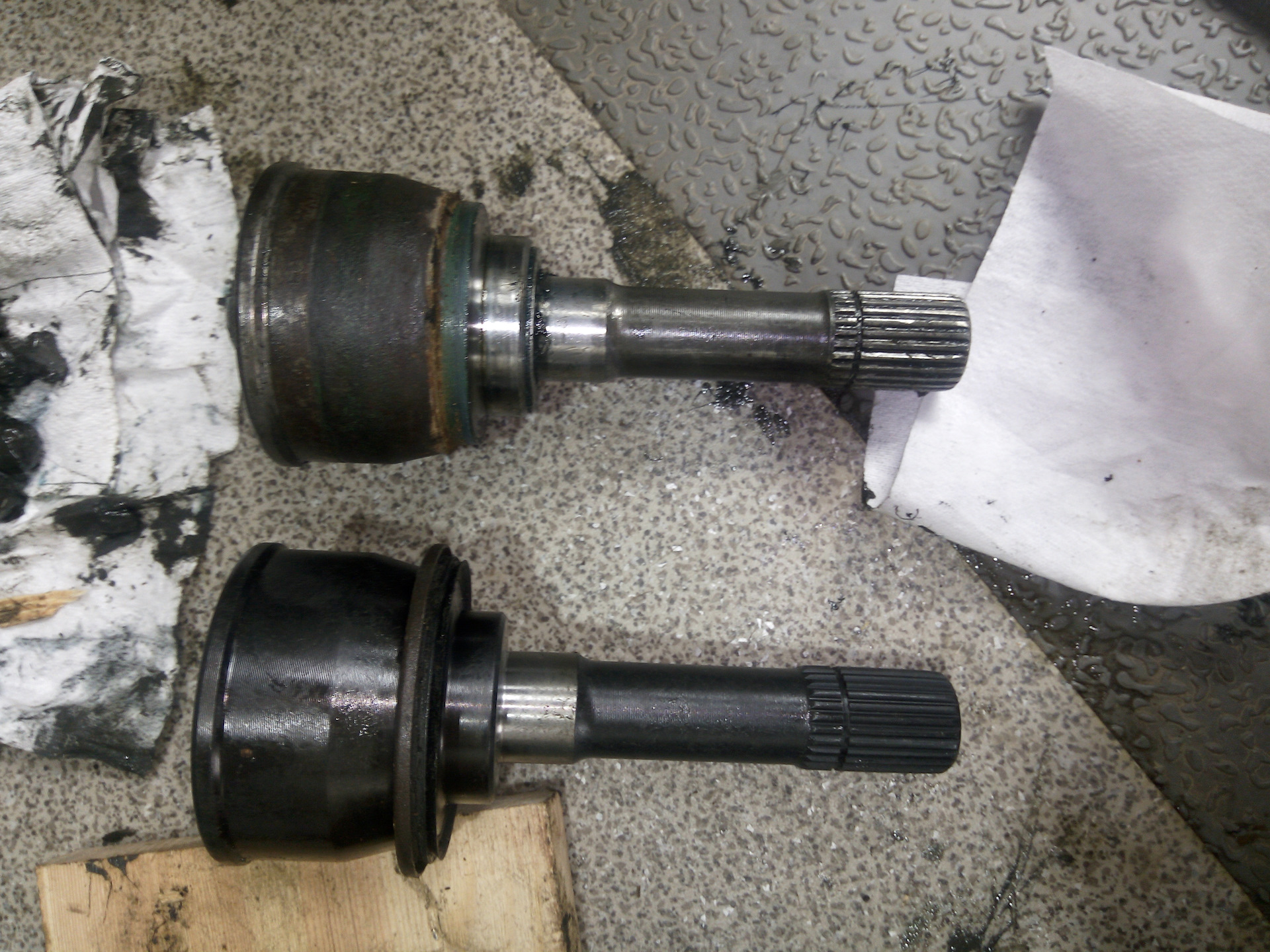 Не снимается граната. Не снимается граната. Граната на ваз 2114. Не снимается граната. Ленд крузер 200 снимаем гранату.