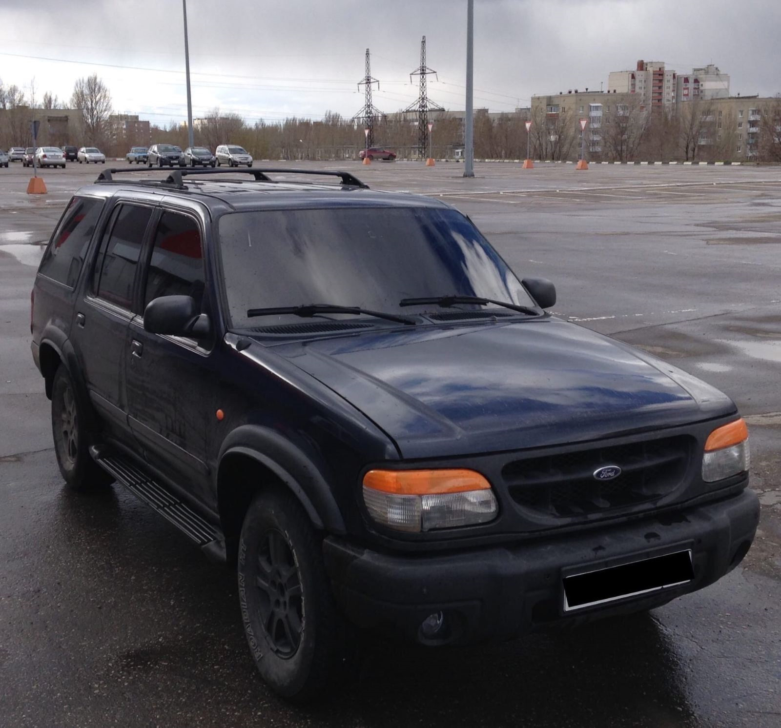 Ford Explorer 2 2000