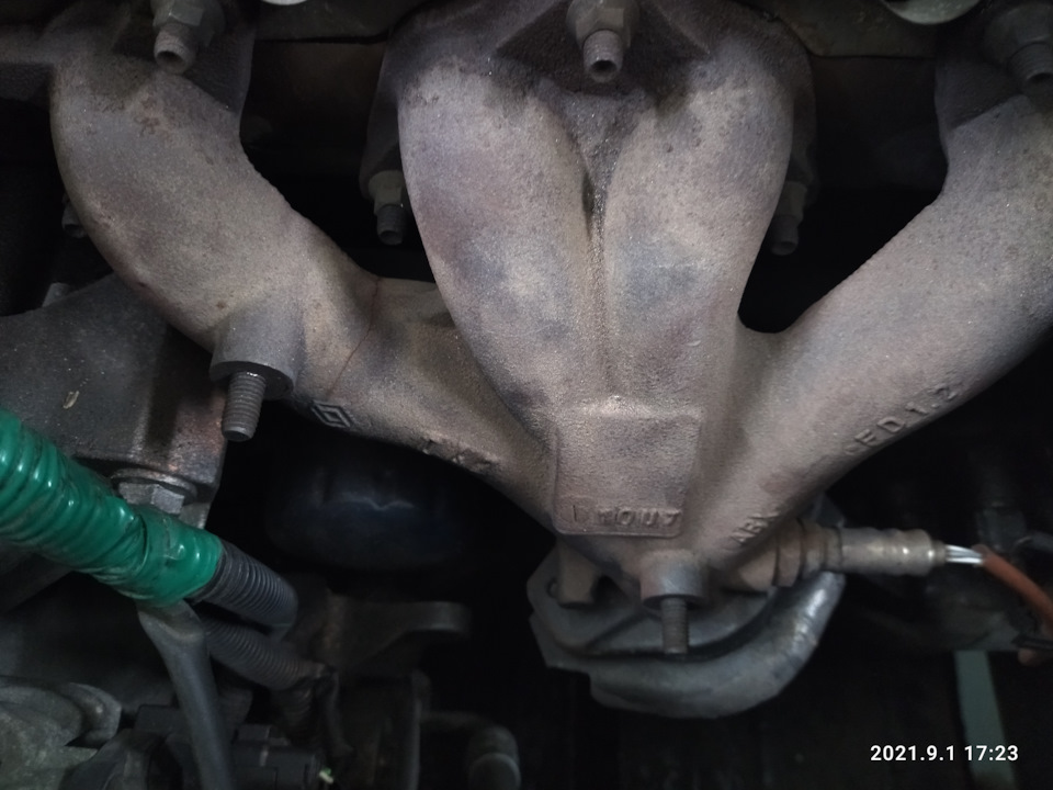 Замена масла, но не через щуп. Логан#1 — Renault Logan (1G), 1,4 л ...