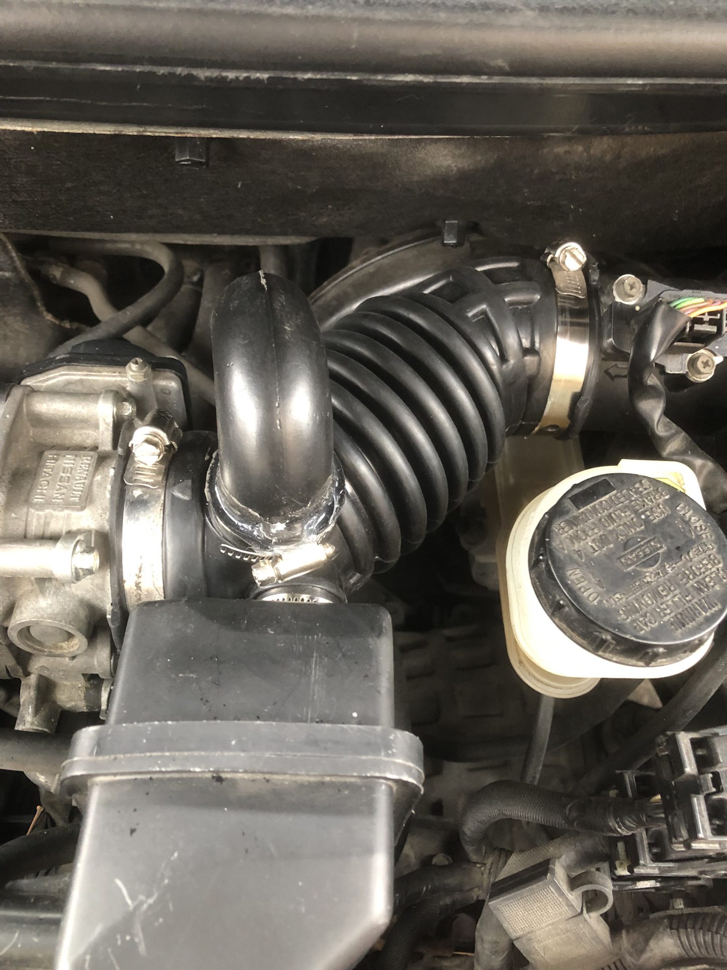 Замена гофры дроссельной заслонки — Nissan Qashqai (1G), 2 л, 2011 года ...