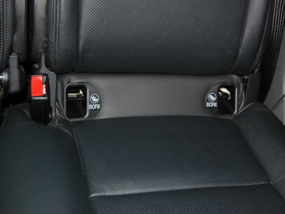 Как снять сиденье изофикс бмв Izofix на переднее сиденье - Land Rover Freelander 2, 3,2 л, 2008 года просто та