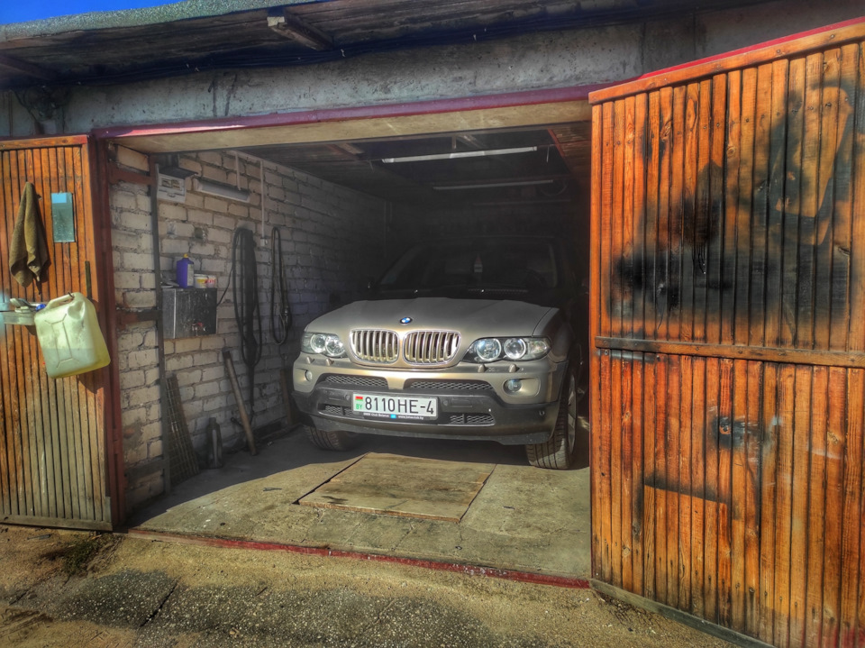 Фото в бортжурнале BMW X5 (E53)