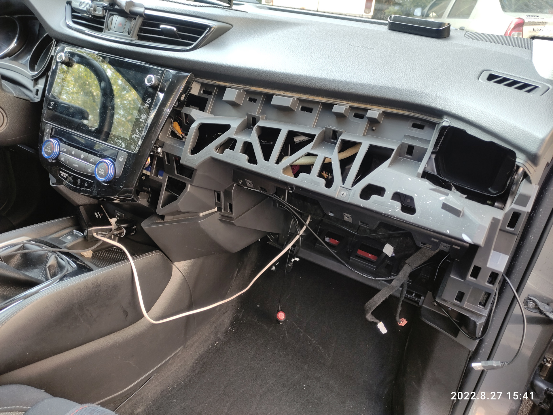 Вибрация вентилятора печки. Устранение. — Nissan Qashqai (2G), 2 л ...