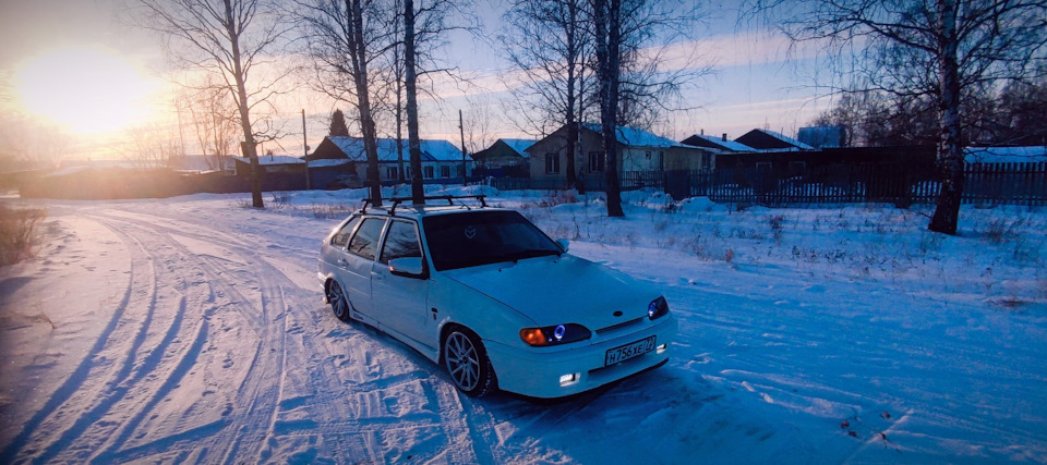 Рейлинги на крышу четырки 😅 широкие номерные рамки 🤓 — Lada 2114, 1,6 л ...