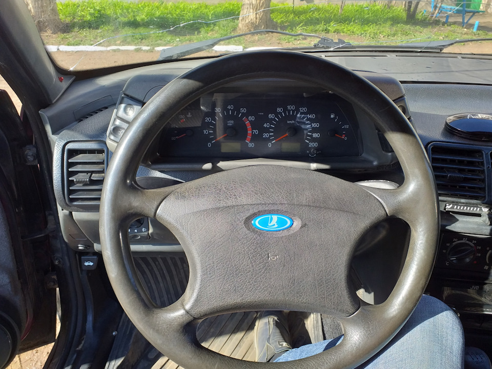 Руль Шеви Нива — Lada 21102, 1,5 л, 2000 года | просто так | DRIVE2
