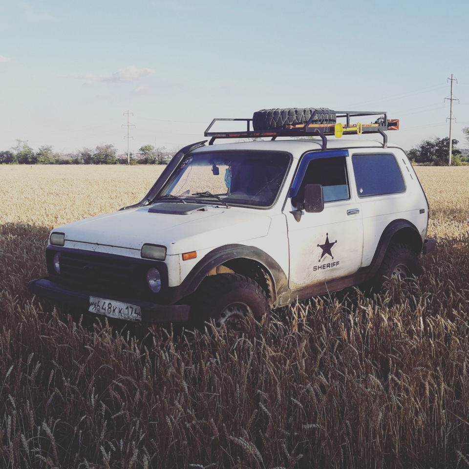 нива 21214 бронто. ниву вв. нива поле. ниву вв. Lada (ваз) 2121 (4x4) niva legend внедорожник.