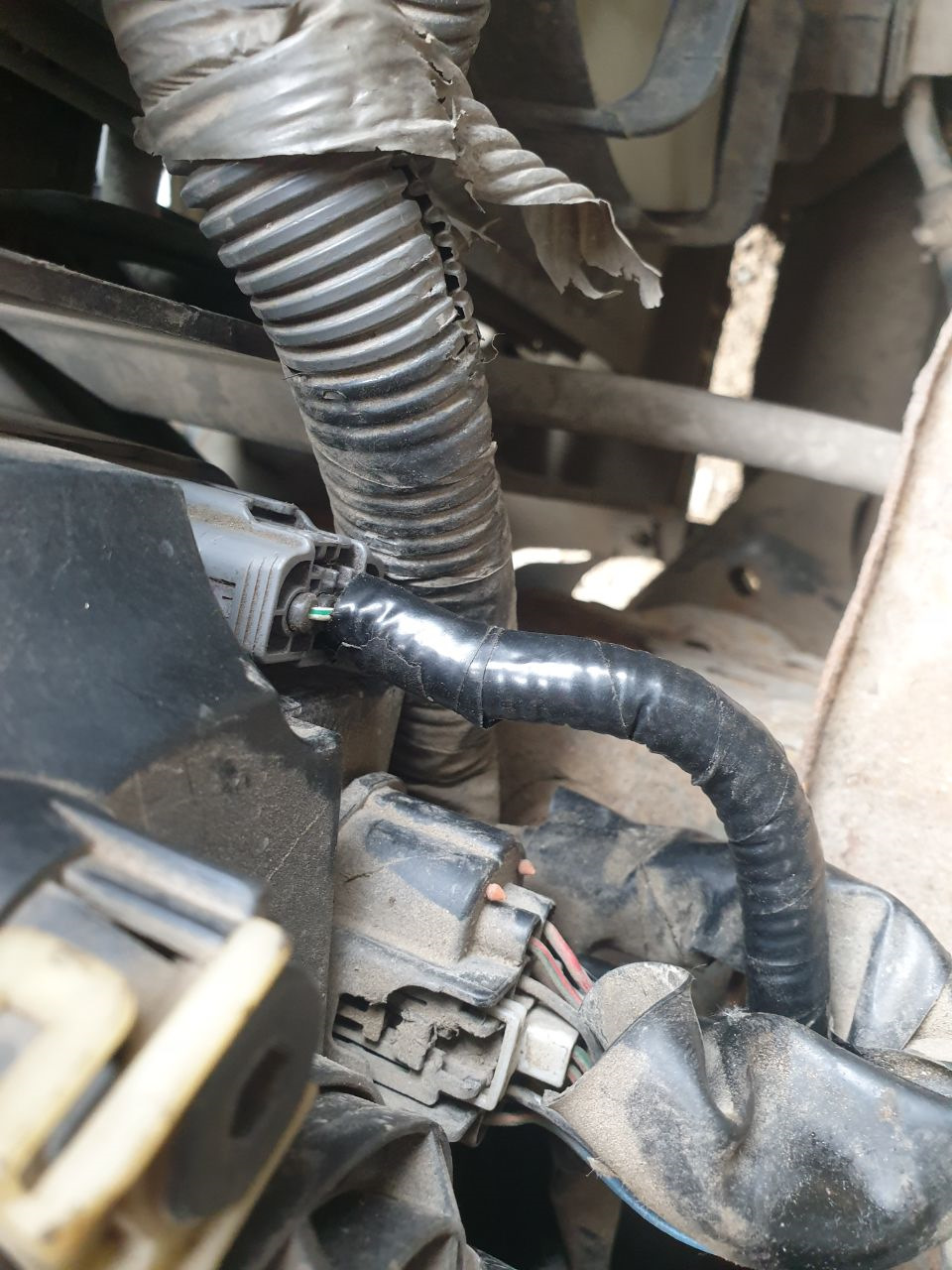 Ну и новую на место, также заменил старую дубовую оболочку на гофру. — Mazda 6 (1G) GG