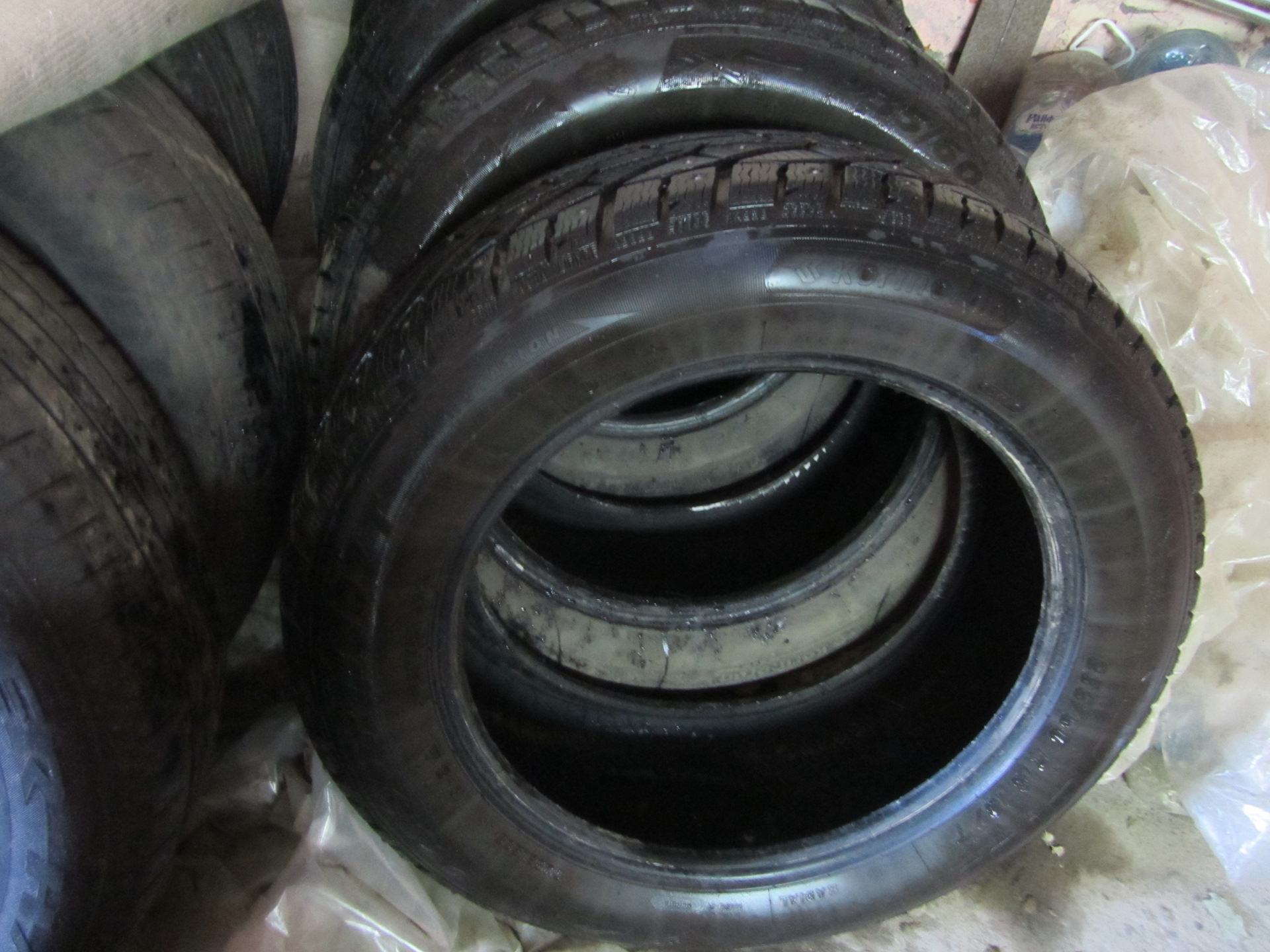 Ikon tyres 235 60 r18.