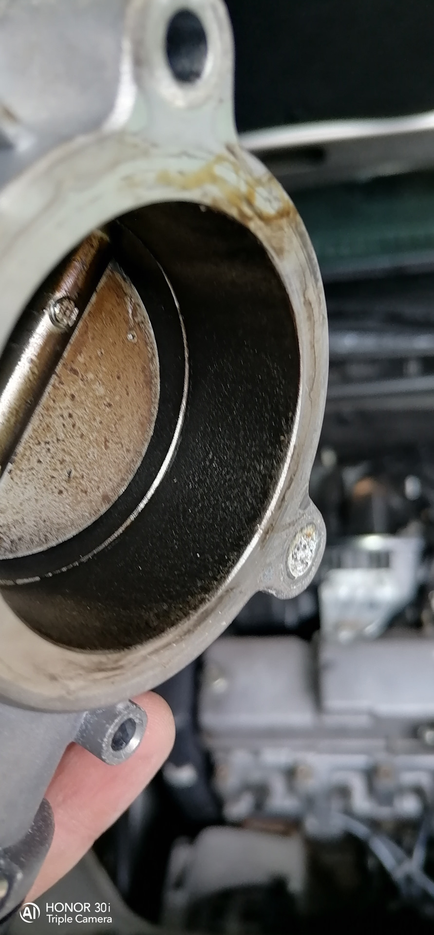 Очистка дроссельной заслонки — Lada Гранта Лифтбек (2G), 1,6 л, 2019 ...