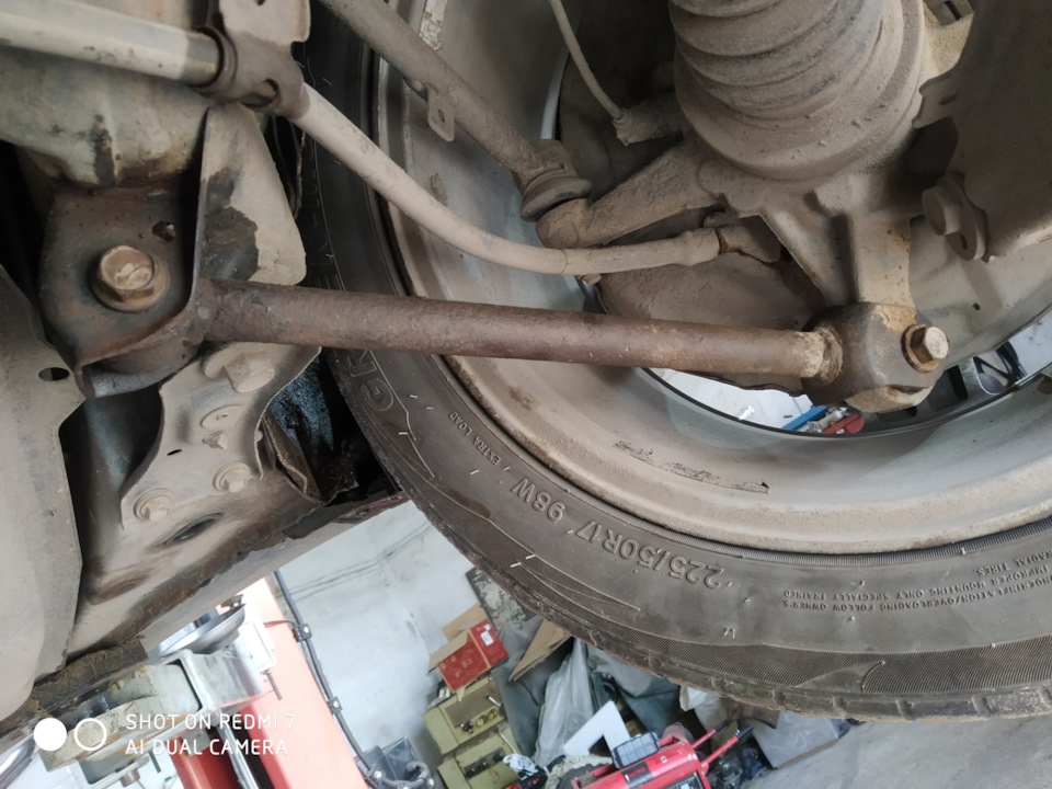 Установка сайлентблоков в задние продольные рычаги — Lexus GS (JZS160 ...