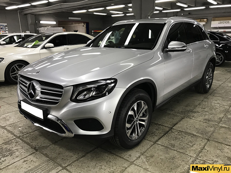 Полная оклейка Mercedes-Benz GLC в серебристый металлик — Maxi Vinyl на ...
