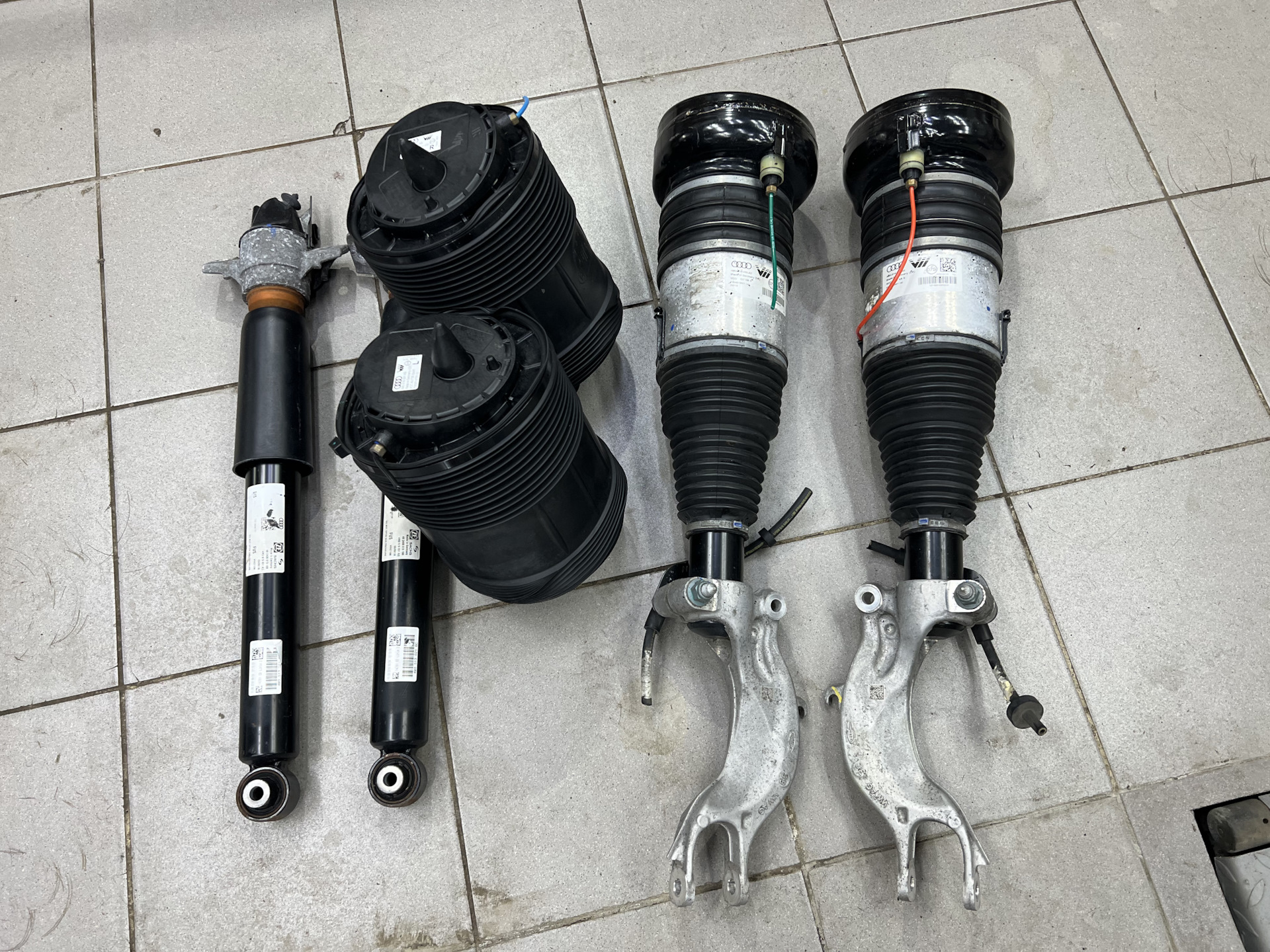 Фото в бортжурнале Audi Q7 (2G)