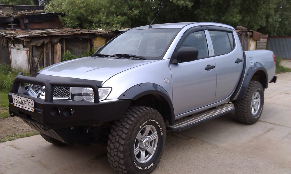 Mitsubishi l200 бампер передний силовой. силовой бампер митсубиси л200 stc. бампер передний силовой митсубиси л200. силовой бампер митсубиси л200 stc. бампер л200.
