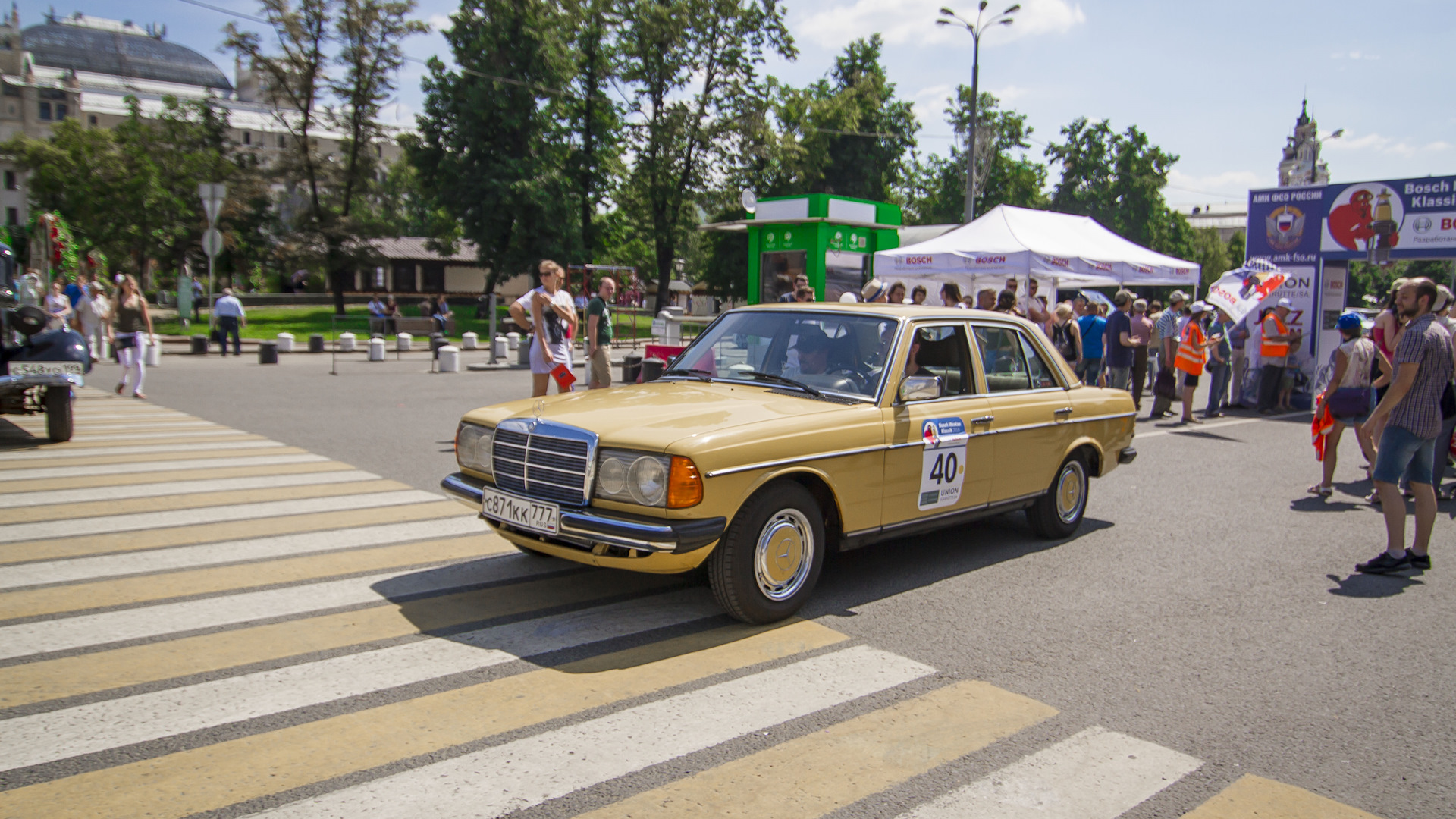 Mercedes-Benz W123 2.0 бензиновый 1977 | Sahara Yellow на DRIVE2