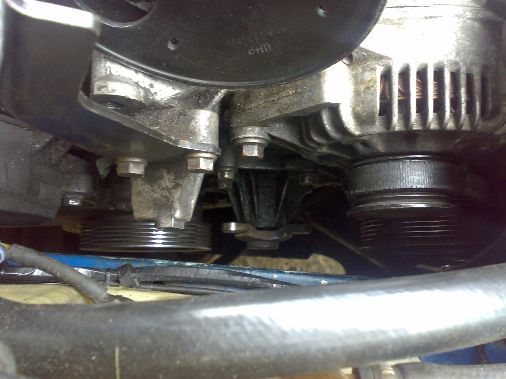 Volvo замена помпы. Volvo s60 помпа. Volvo замена помпы. 4 дизель. Hepu p056.