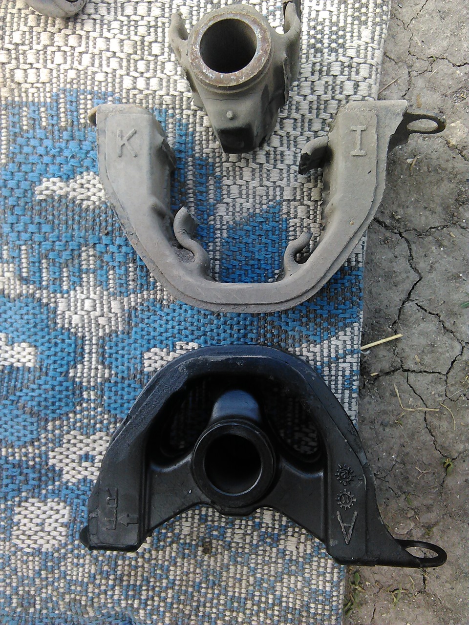 ЗАМЕНА ОПОР ДВИГАТЕЛЯ, НО НЕ ПОДУШЕК! — DRIVE2