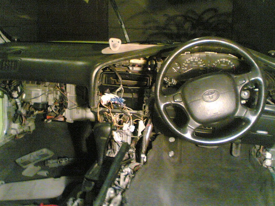 Repair and painting - Toyota Carina ED 20L 1996