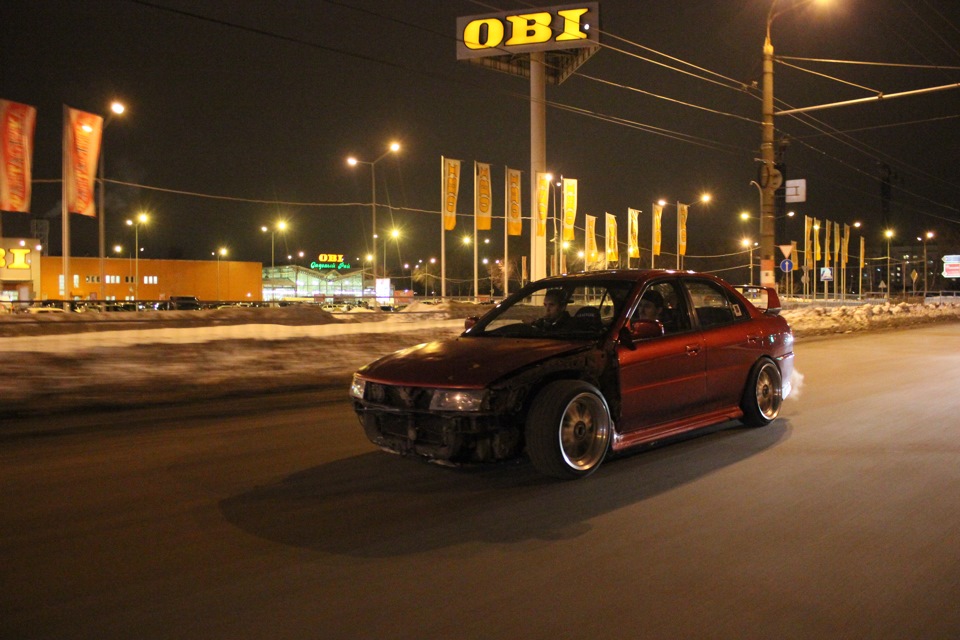 На прогулке — Mitsubishi Lancer VI, 1,6 л, 2000 года | путешествие | DRIVE2
