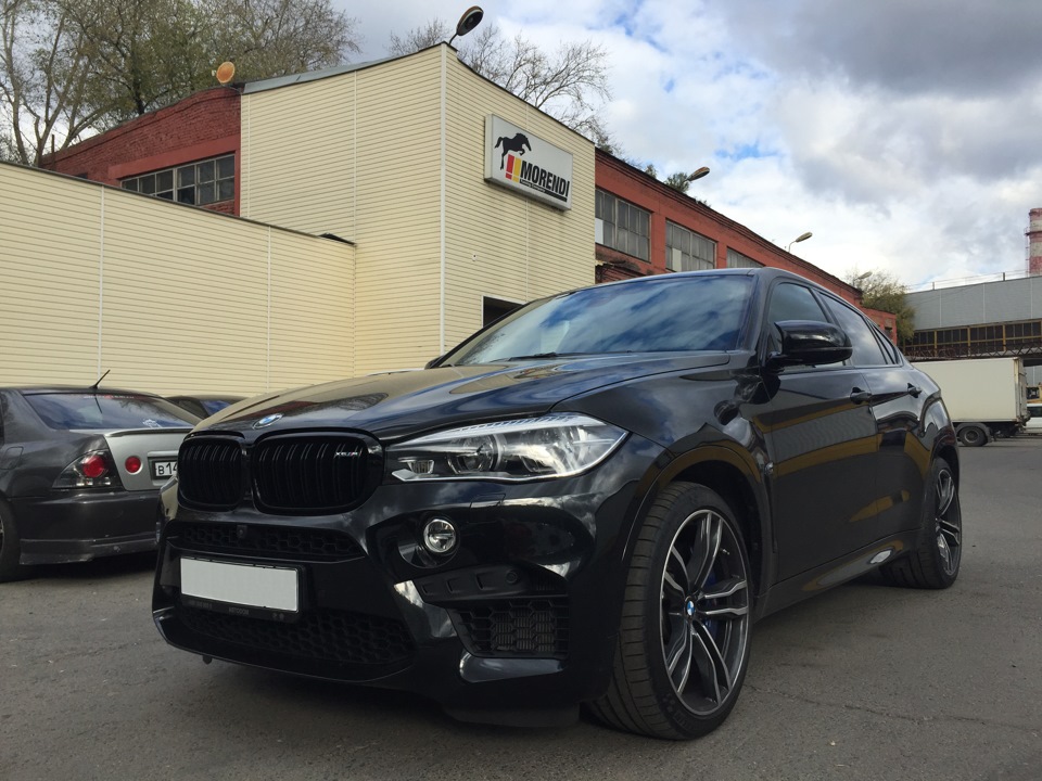 BMW x6m бункер