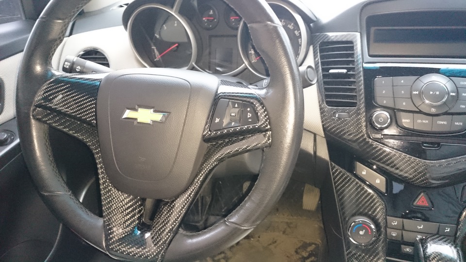 Chevrolet Cruze Blue Carbon Fiber detailing