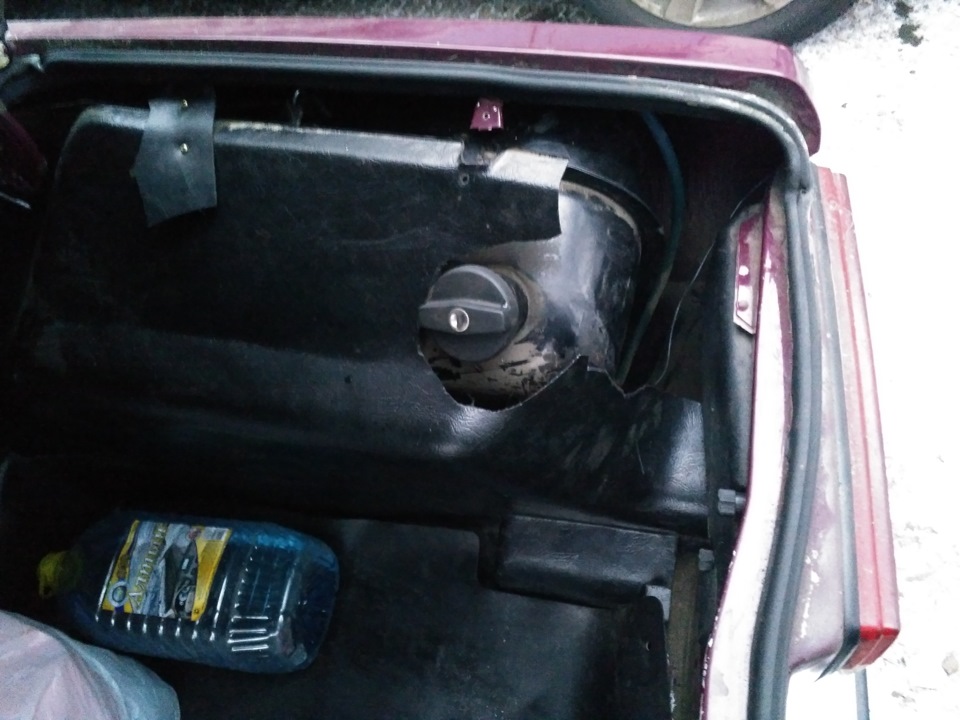 Как снять бензобак на ваз 2105 Переворот бака. Update 1 - Lada 21074, 1,6 л, 2003 года своими руками DRIVE2