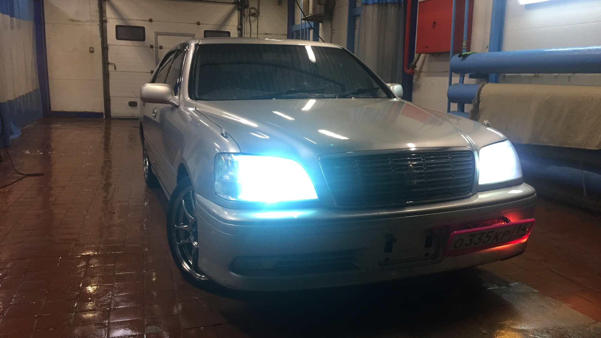 Toyota Crown (S170) 2.5 бензиновый 2000 | Royal origin на DRIVE2