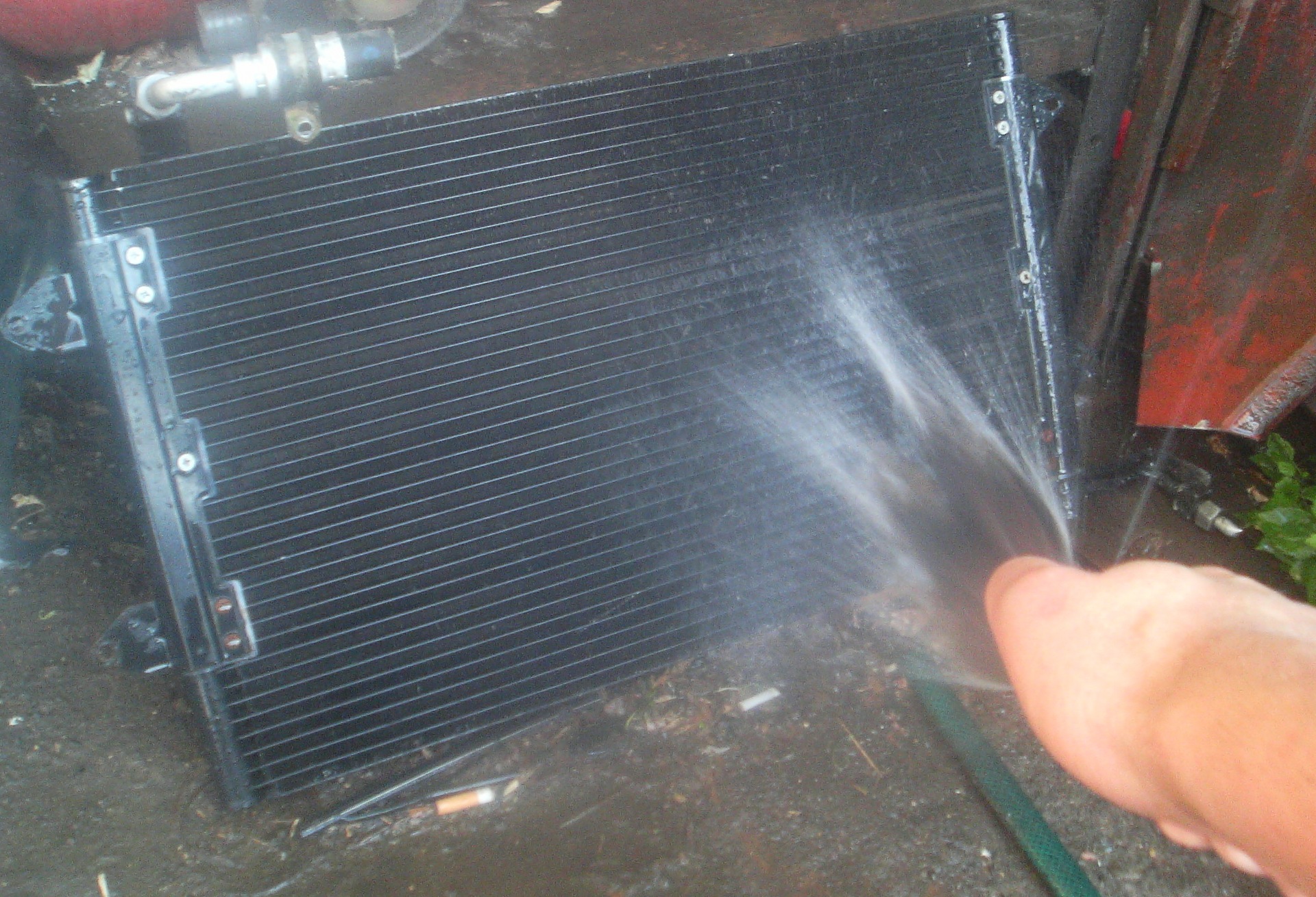 Как промыть радиатор охлаждения двигателя внутри