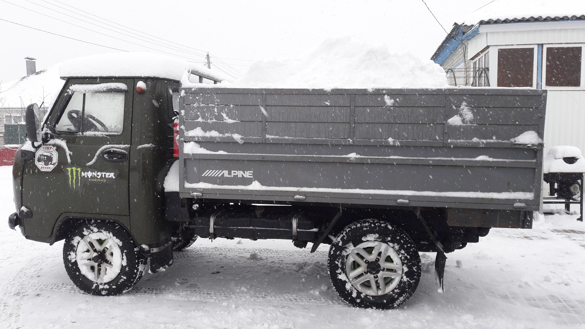 Дизельный уаз 3303. УАЗ 3303 зима. UAZ 3303 бортовой грузовик. УАЗ 3303 2021. УАЗ 3303 удлиненный.