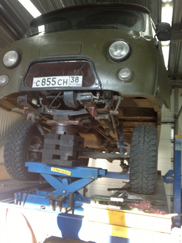 Установка новых рессор — УАЗ 3962, 2,9 л, 2001 года | своими руками ...