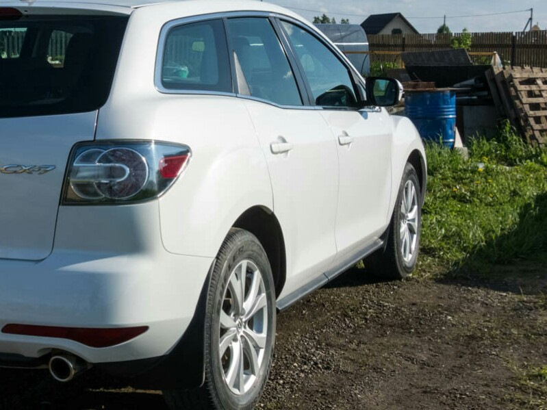 Менять ли лампы в стоп сигнале? — Mazda CX-7, 2,3 л, 2011 года ...