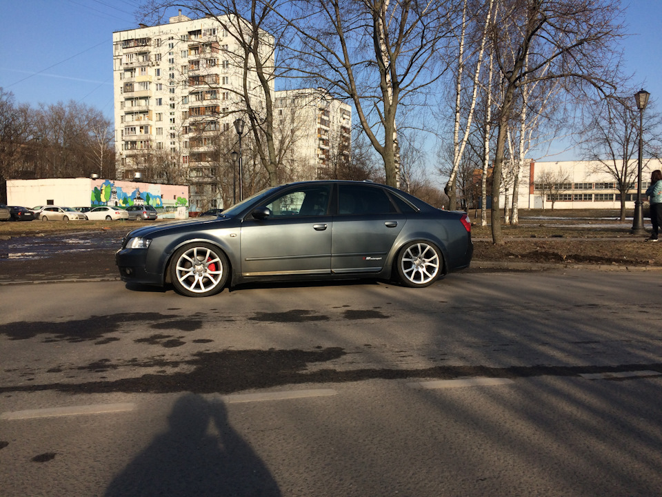 Тормозная пыль на кузове автомобиля. Смотреть фото Тормозная пыль на кузове автомобиля. Смотреть картинку Тормозная пыль на кузове автомобиля. Картинка про Тормозная пыль на кузове автомобиля. Фото Тормозная пыль на кузове автомобиля