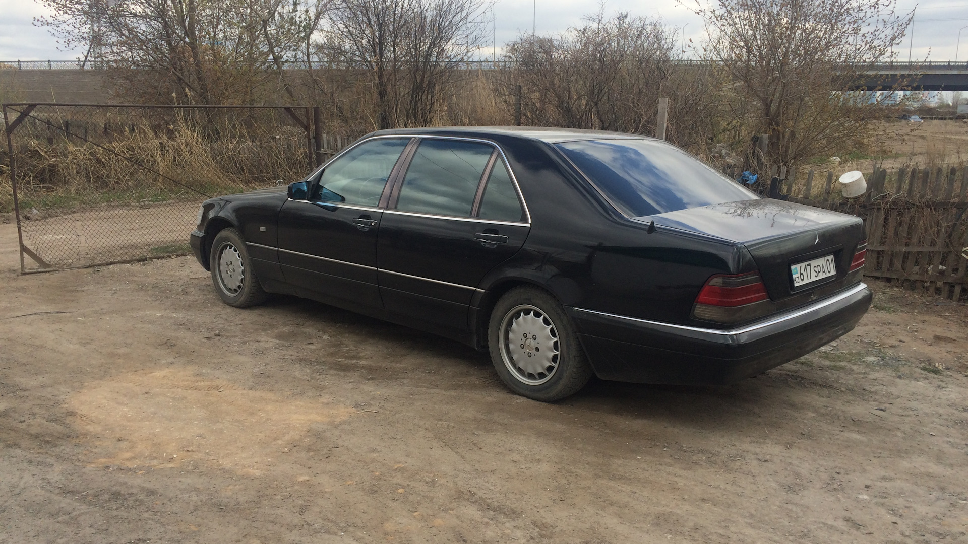 Mercedes-Benz S-Class (W140) 4.2 бензиновый 1995 | Чёрный Кабан на DRIVE2