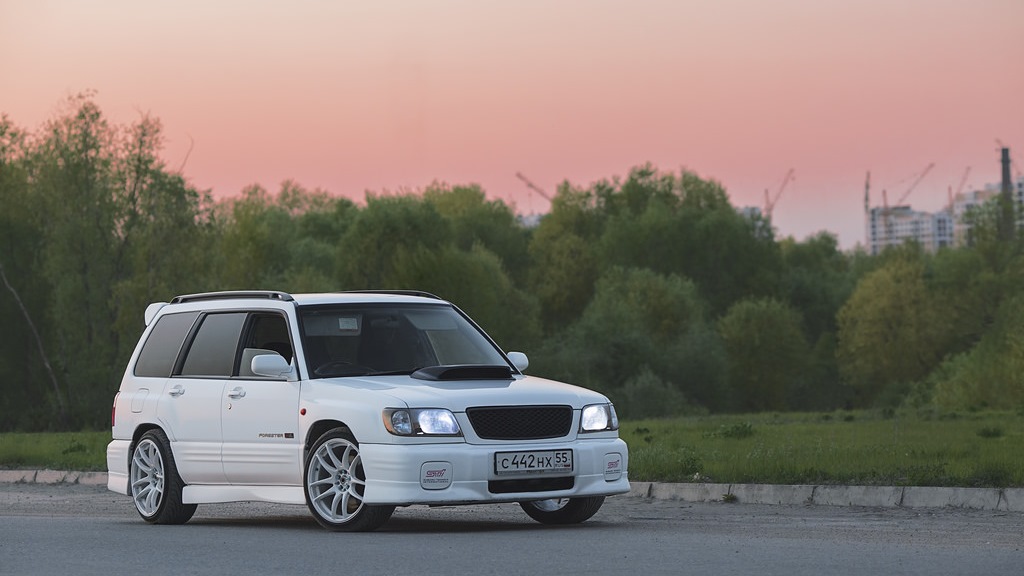 Субару Форестер сф5. Subaru Forester sf5 STI. Субару Форестер sf5 белый.