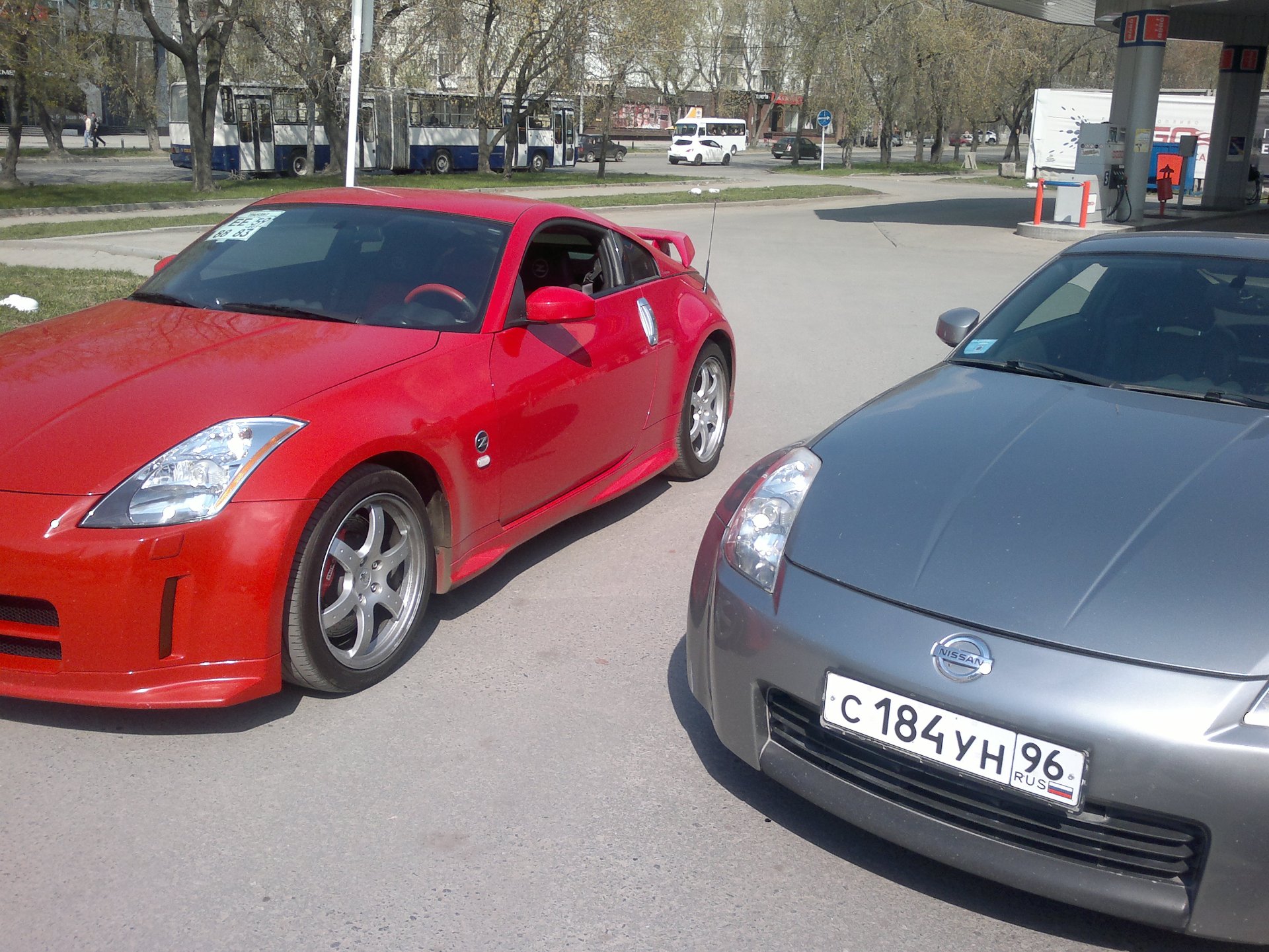 Кенди карсный Нисан 350z