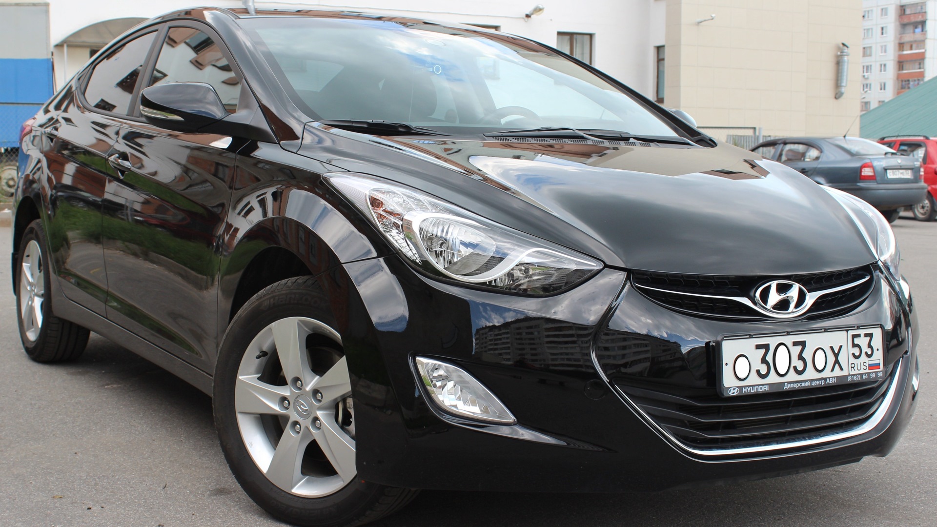 Hyundai Elantra (5G) 1.6 бензиновый 2012 | black shark на DRIVE2