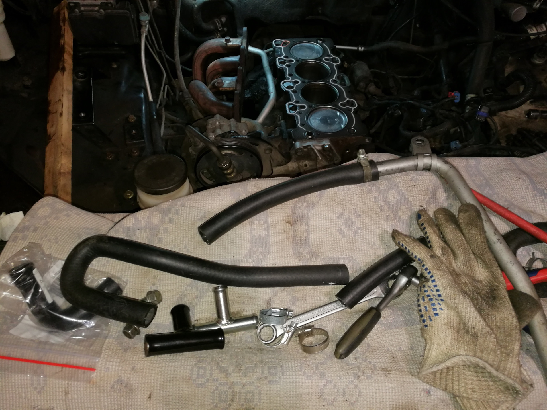 Ховер н3 разгрузка 4го цилиндра. Разгрузка цилиндра ховер. Разгрузка цилиндра ховер. Разгрузка 4го цилиндра ховер 2. Заглушка для разгрузки 4 цилиндра ховер н5 2.