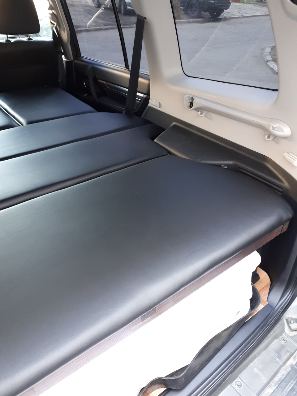 Фото в бортжурнале Mitsubishi Pajero (4G)