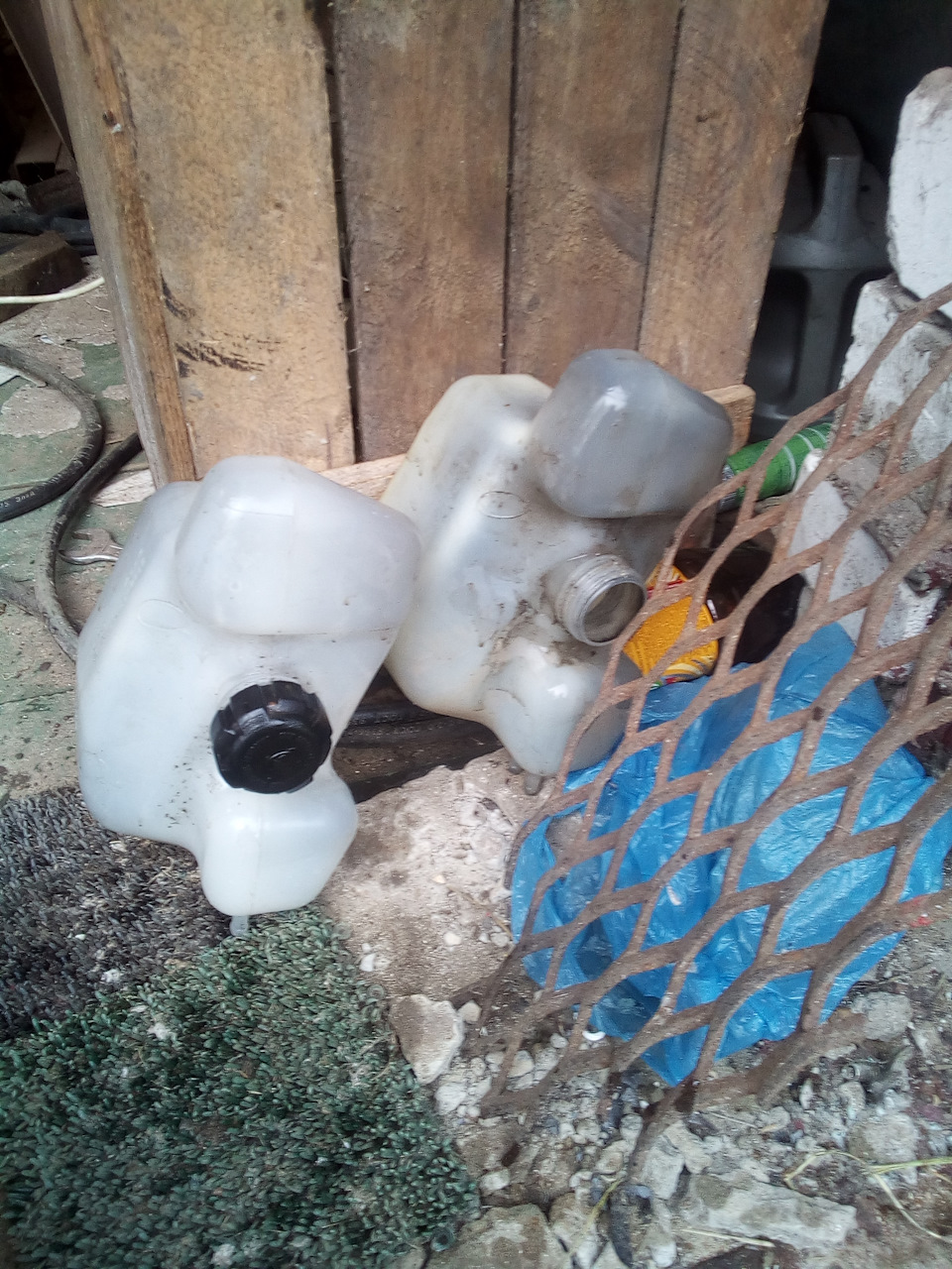 Самодельный бензобак для карбюраторной нивы своими руками. — Lada 2131 ...