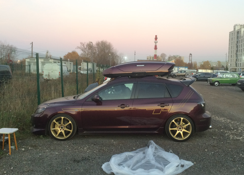40AAAgLkjOA 960 бокс на крышу mazda 3 bk
