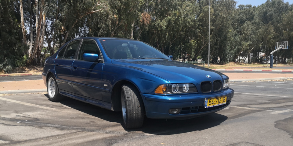 Покрасил и новые фары) — BMW 5 series (E39), 4,4 л, 2000 года ...