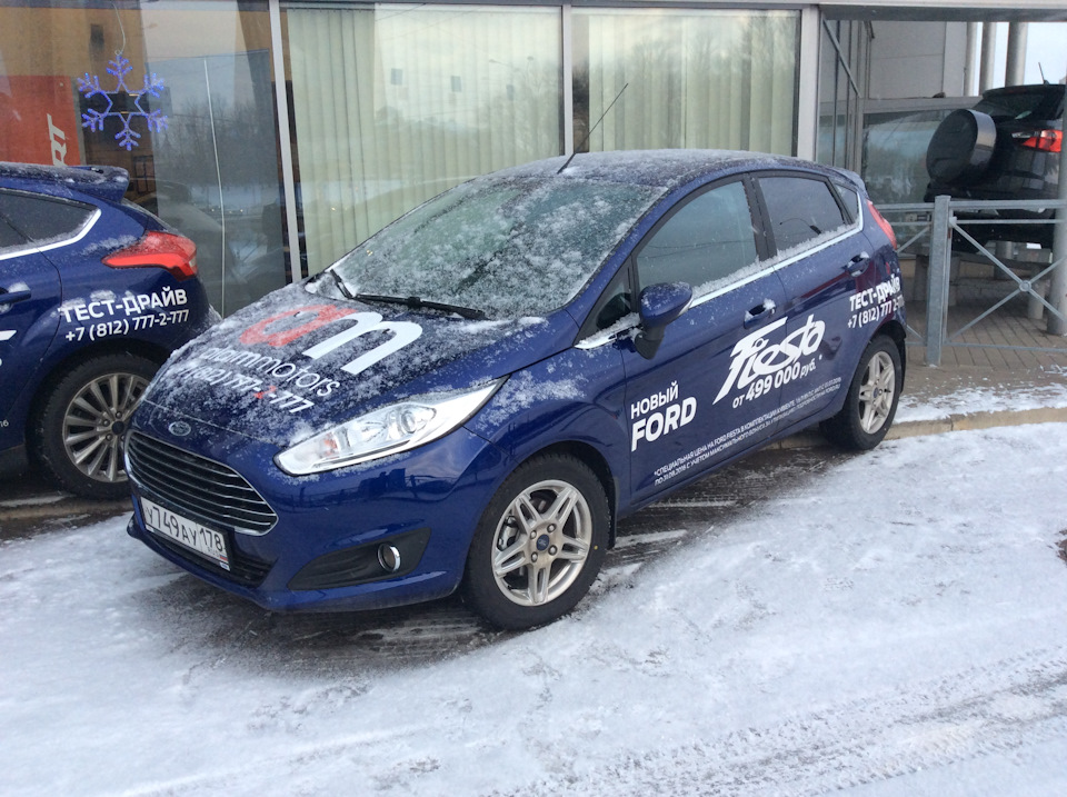 Ford fiesta 1. Форд российская машина. Форд фиеста драйв. Led ford fiesta drive2. Форд фиеста синяя.