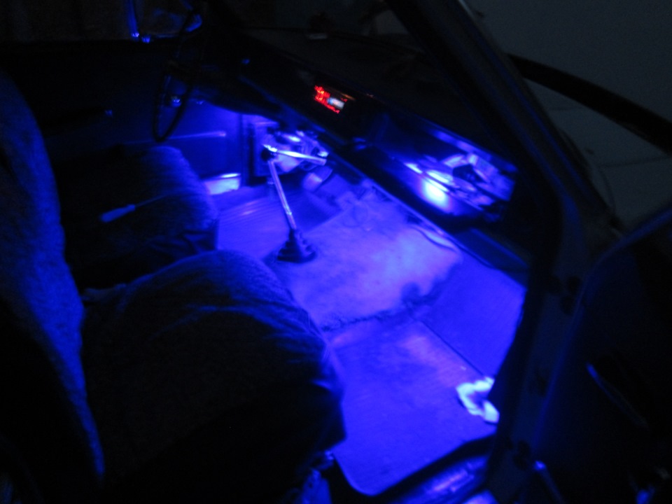 Да будет свет в салоне)) — ГАЗ 24, 2,5 л, 1976 года | тюнинг | DRIVE2